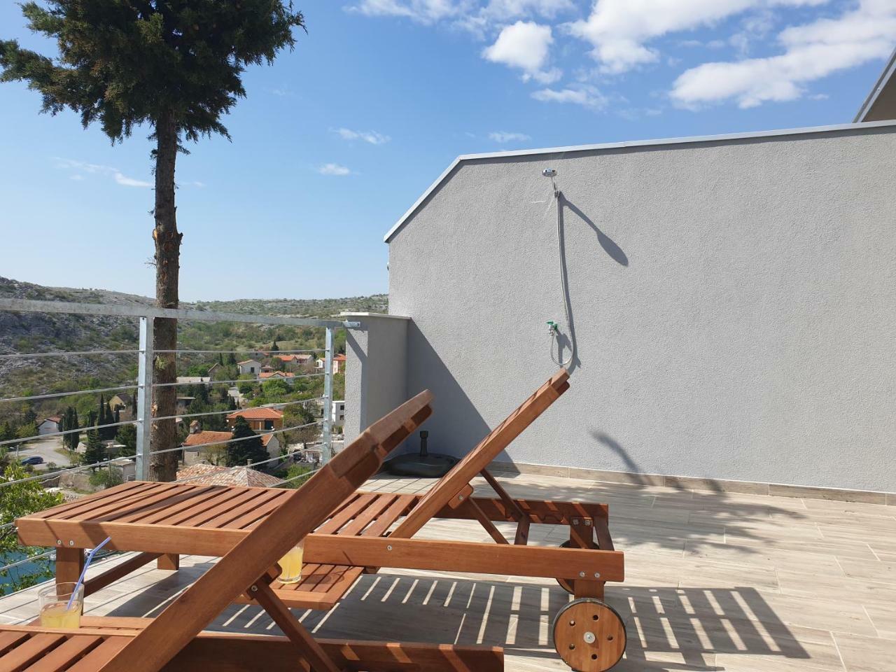 Best View Apartments Cesarica Extérieur photo