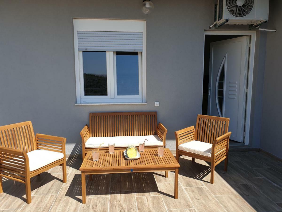 Best View Apartments Cesarica Extérieur photo
